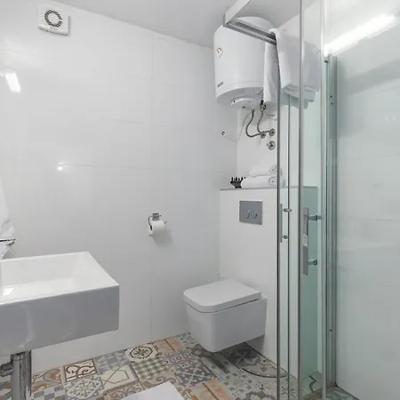 In With Heated Swimming Pool בית נופש Valtura